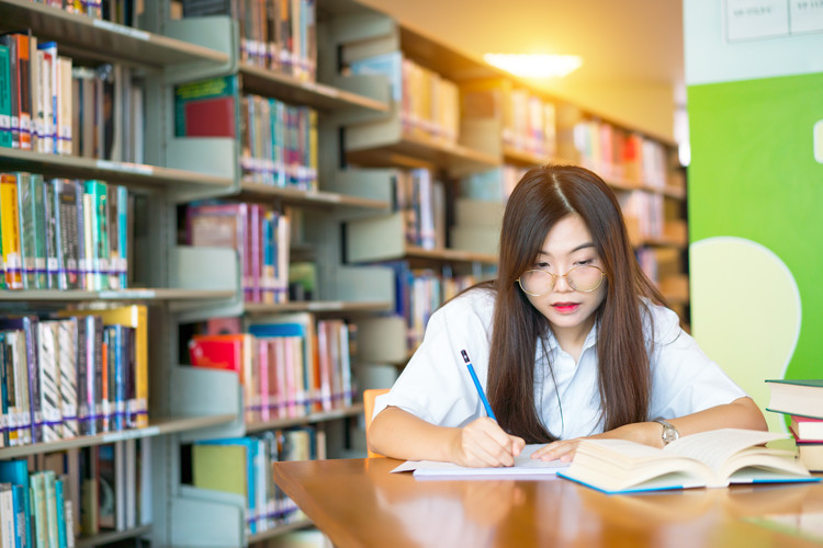 资阳区职高怎么报名入学(职高过了招生时间还可以去报名入学么)