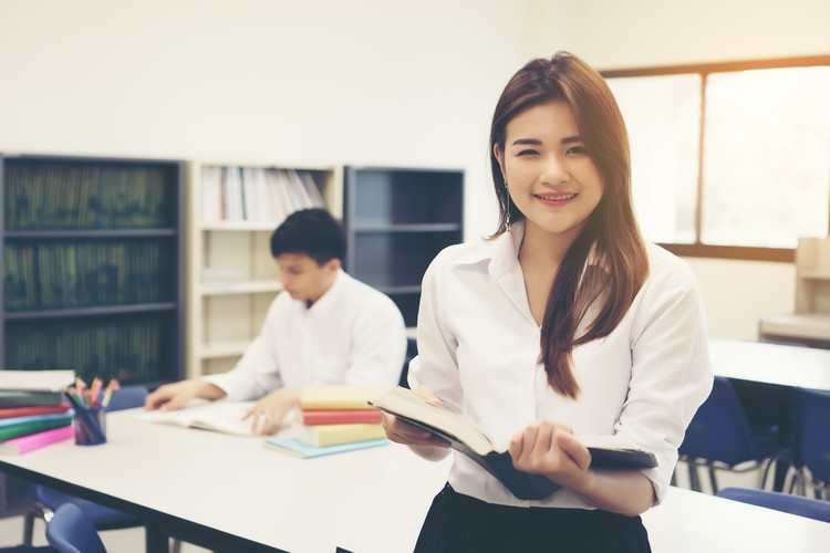 成都大学附属中专好吗知乎_成都成大附中是普高吗