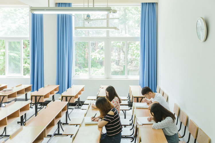 石油化工职业技术学院单招编号(湖南石油化工职业技术学院2024单招)