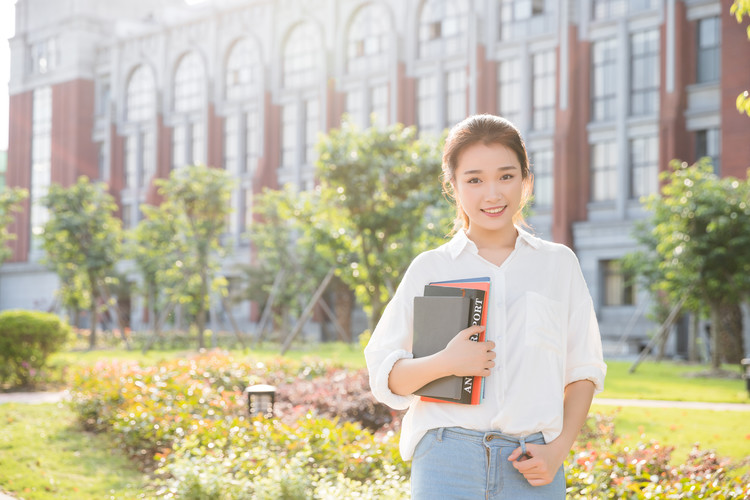 资中县电子工程职业技术学校报名条件