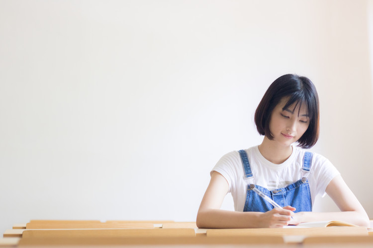 四川希望汽车职业技术学院报名_四川希望汽车职业技术学校送苹果14