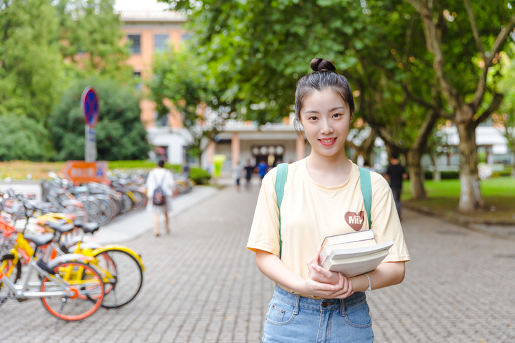西安理工技師學院地址在哪里？