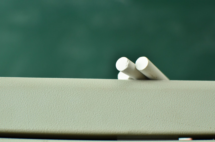 女孩懷孕生下20只老鼠 真相揭開讓人崩潰