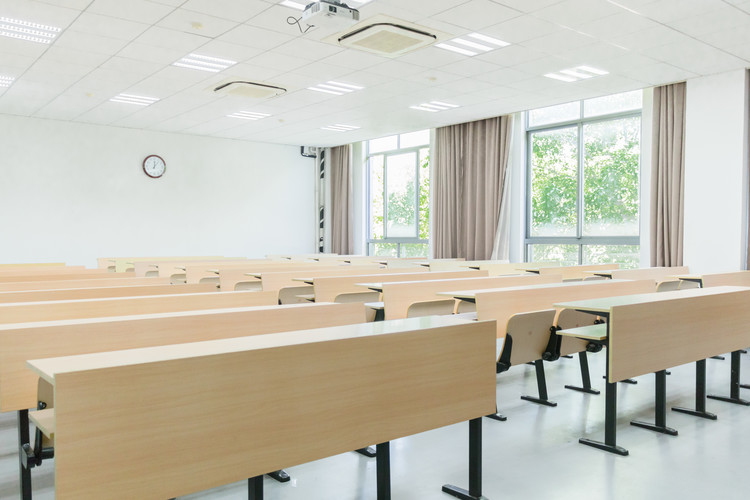 北京應用技術大學航空學院畢業后能拿什么畢業